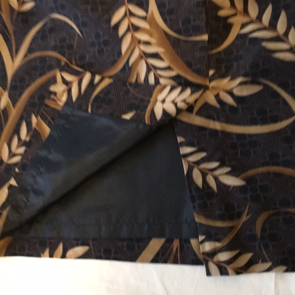 Maggie Menauchton Golden Leaves Skirt - Picture 8 of 8